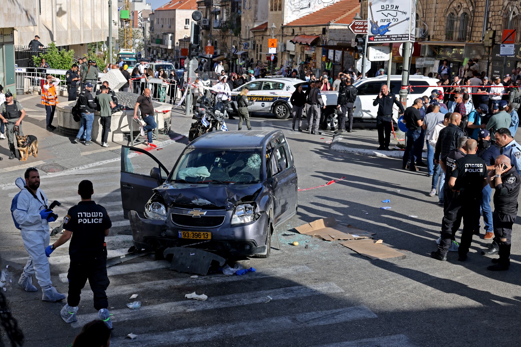 Jérusalem: cinq blessés par une voiture, Netanyahu parle d'«attentat»