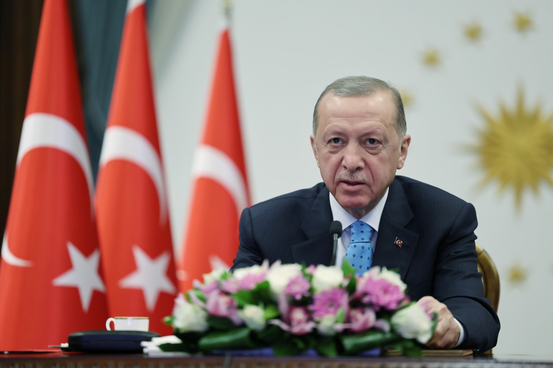 Turquie: Erdogan, souffrant, à l'arrêt pour le troisième jour consécutif