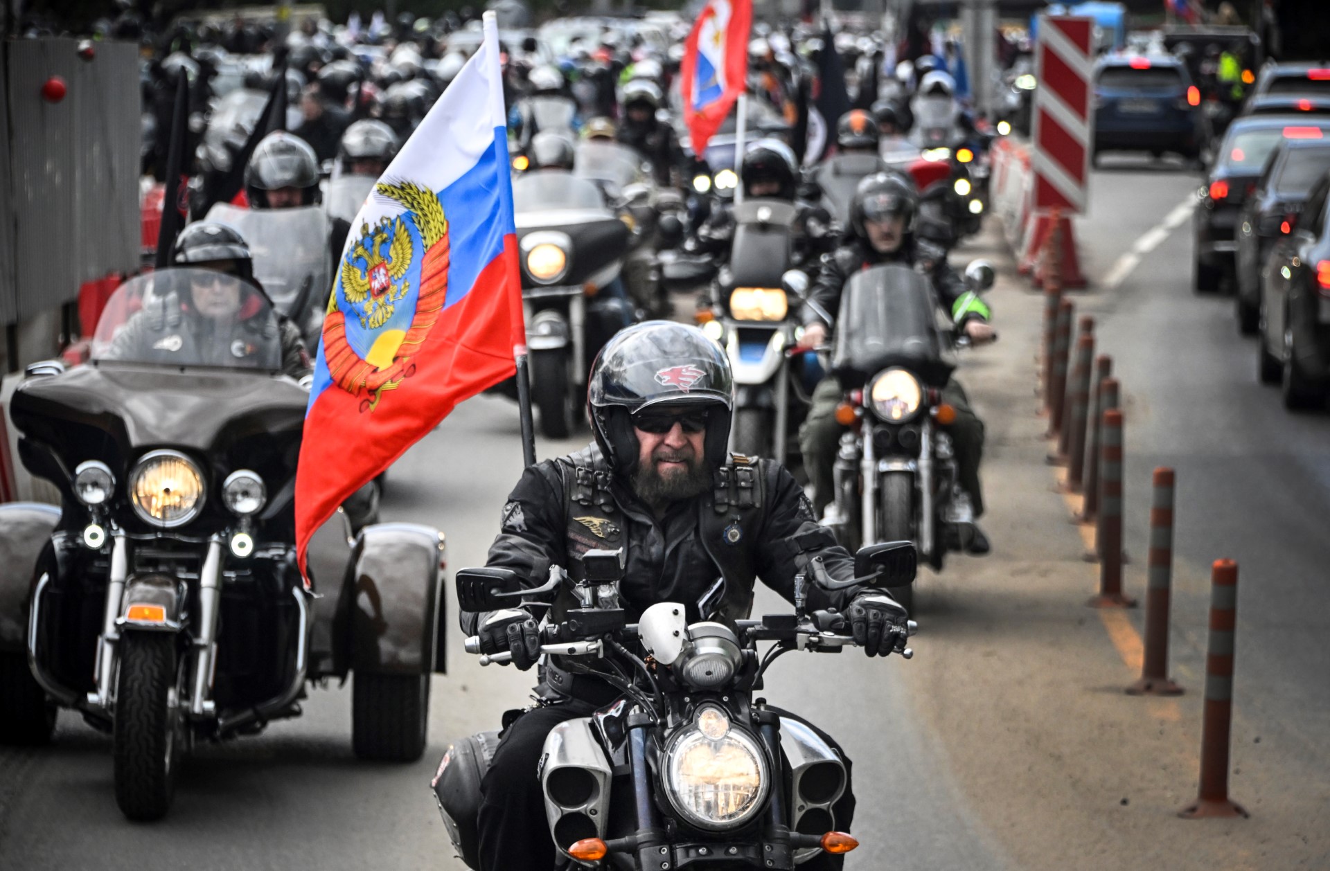 Russie: des motards pro-Poutine entament un rallye «patriotique» vers Berlin