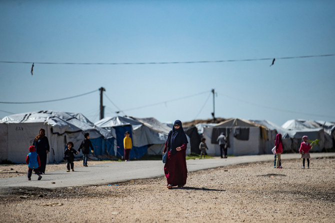 Quatre femmes et dix enfants canadiens de djihadistes rapatriés de Syrie
