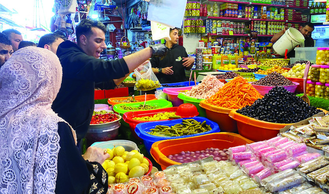 En dépit du blocus, les consommateurs de Gaza relancent l’économie pendant le ramadan
