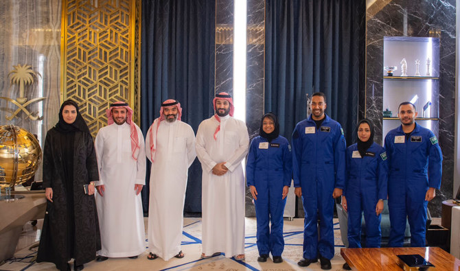 Le prince héritier accueille quatre astronautes saoudiens en amont d’une mission dans l’espace