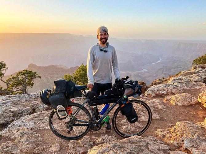 Du vélo d'intérieur au voyage au bout du monde