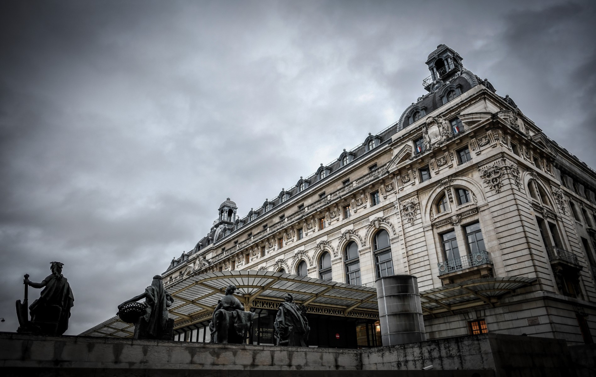 «Musée», roman graphique: la vie secrète des oeuvres d'art, la nuit, au musée d'Orsay
