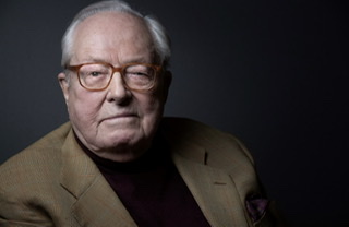 Jean-Marie Le Pen, hospitalisé après un malaise cardiaque, «va bien»