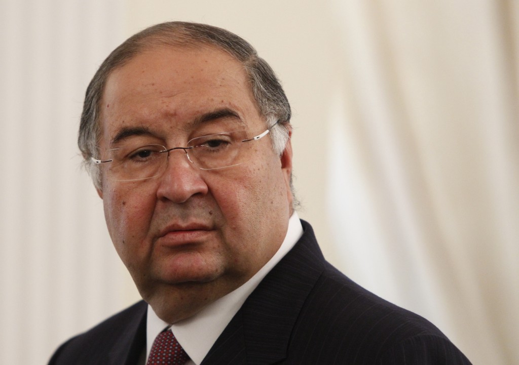 Londres et Washington sanctionnent des proches d'oligarques russes