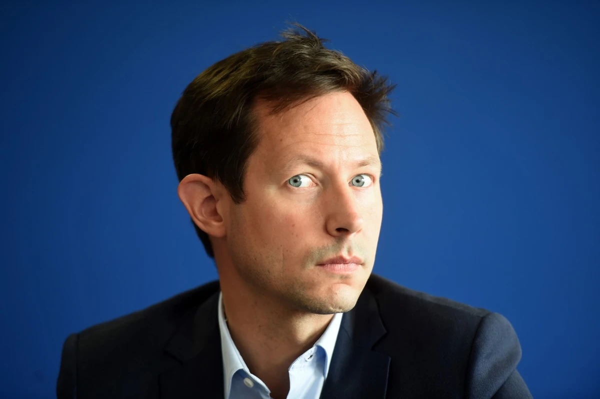 Bellamy (LR) défend l'idée d'un référendum sur l'immigration
