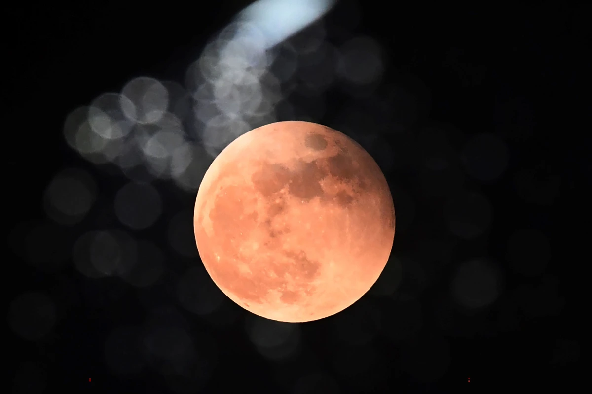 L'histoire des volcans ressurgit grâce aux éclipses de Lune au Moyen-Age