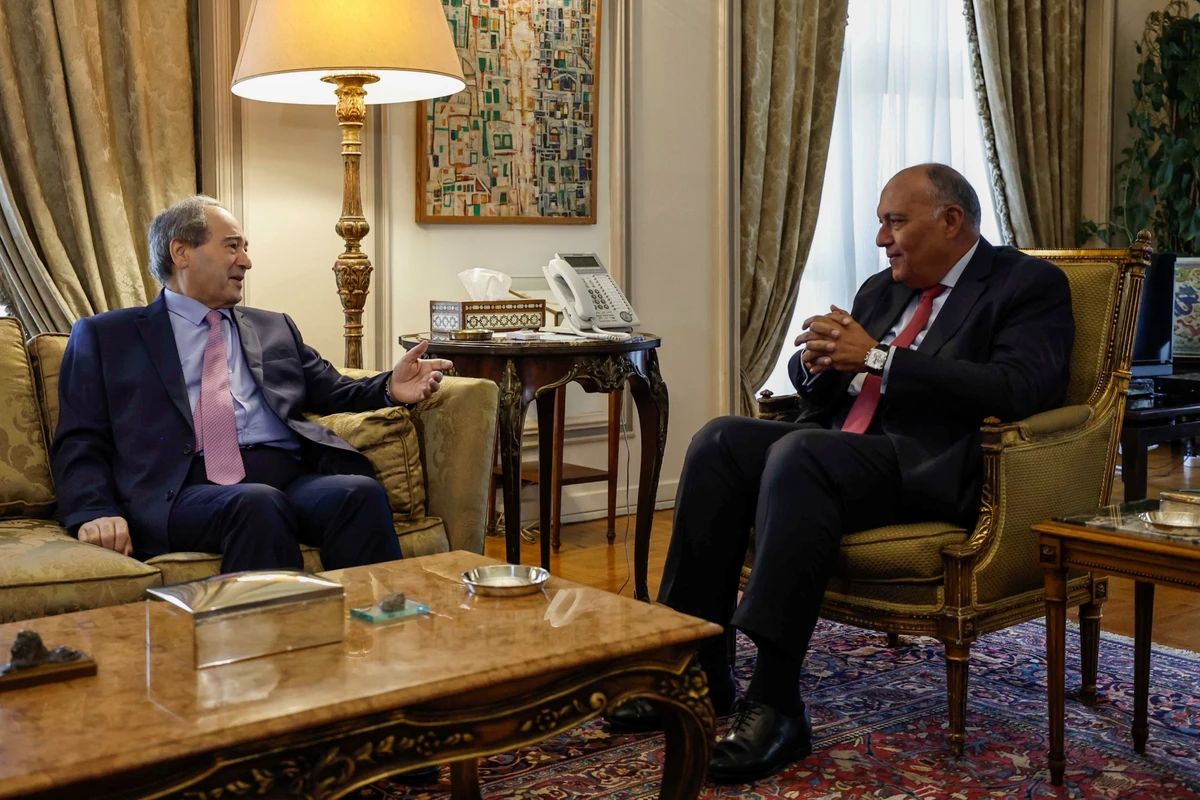 Le chef de la diplomatie syrienne au Caire, une première en une décennie