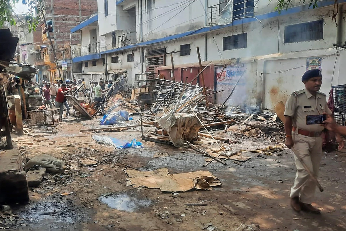 Inde: Un mort dans des affrontements intercommunautaires, des centaines de policiers déployés