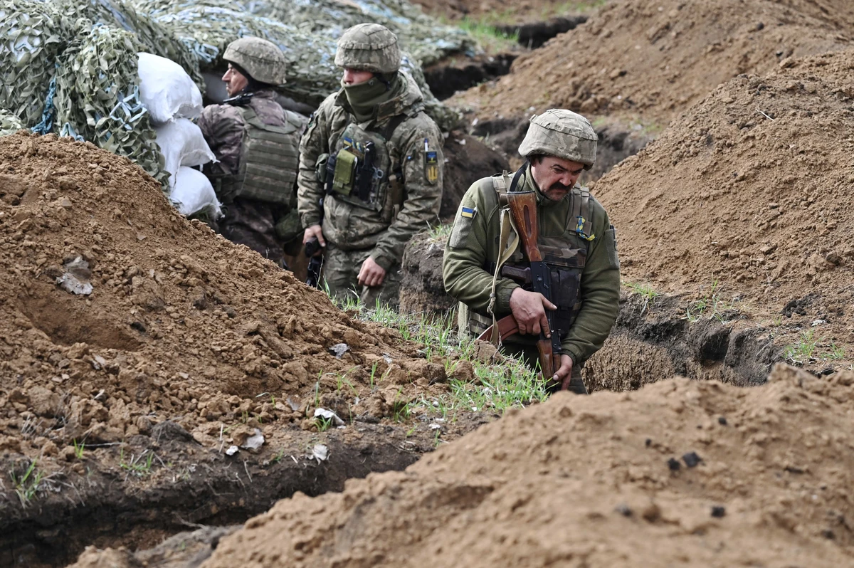 Ukraine et Russie échangent plus de 100 prisonniers de guerre chacuns