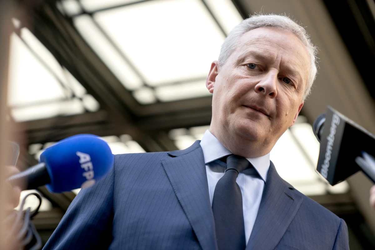 La gauche furieuse de propos de Le Maire sur les aides sociales envoyées au Maghreb