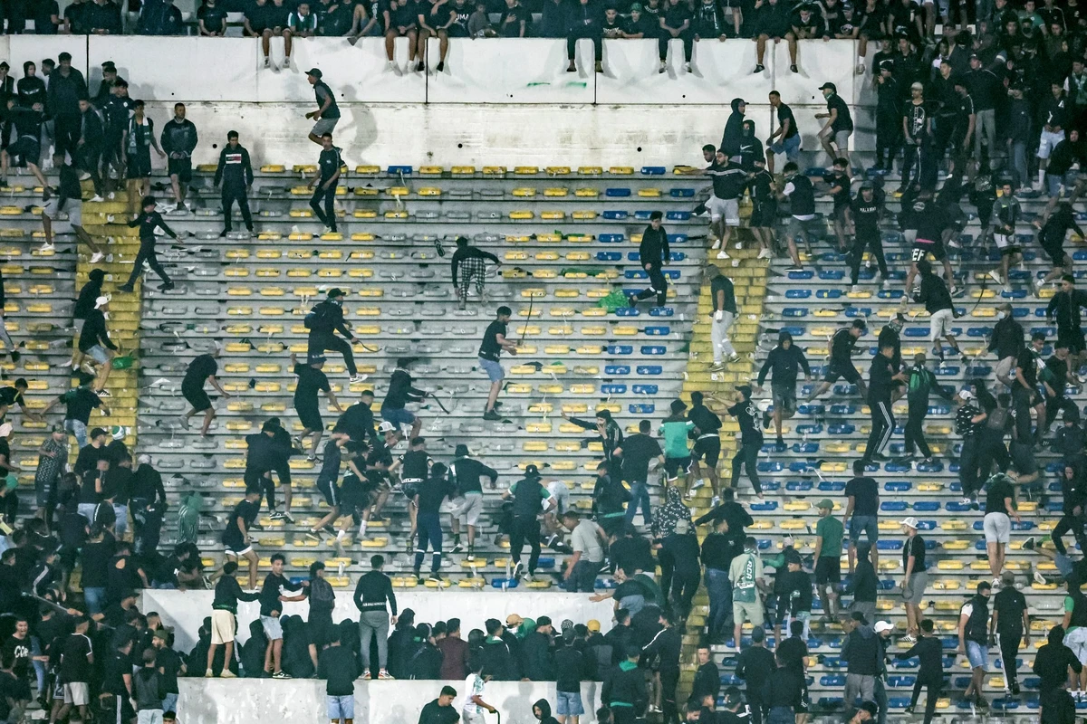 Maroc/foot: Appels à une enquête après la mort d'une supportrice