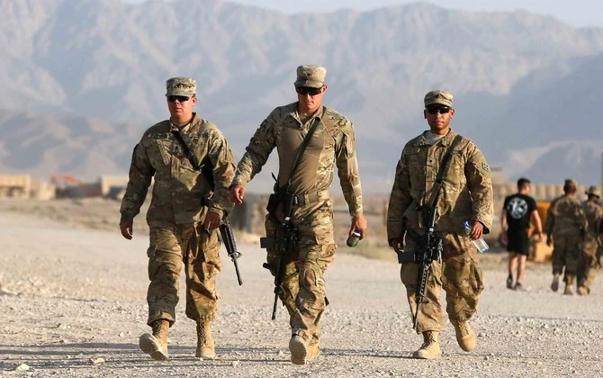 La Maison Blanche défend le retrait d'Afghanistan, mais reconnaît un raté des services de renseignement