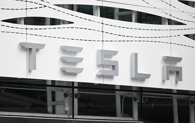Tesla veut implanter une deuxième usine à Shanghaï, pour des batteries