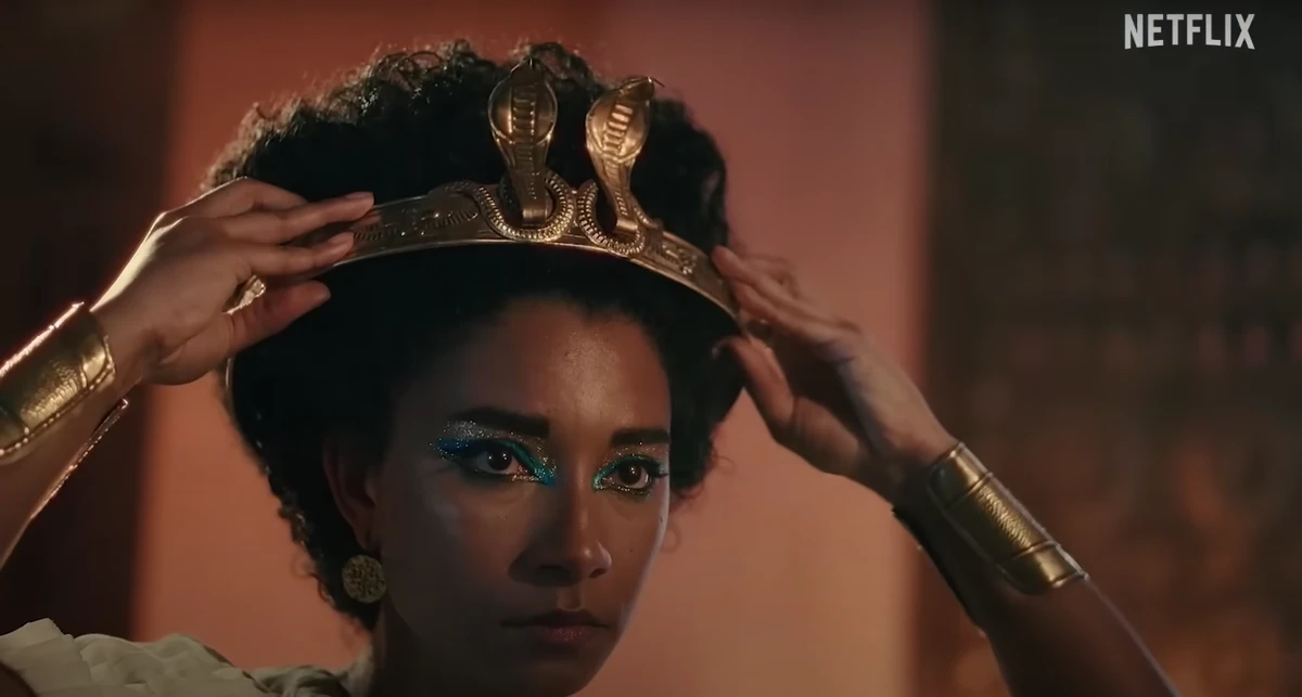 Netflix: Une docu-série sur Cléopâtre, jouée par une actrice noire, fait polémique