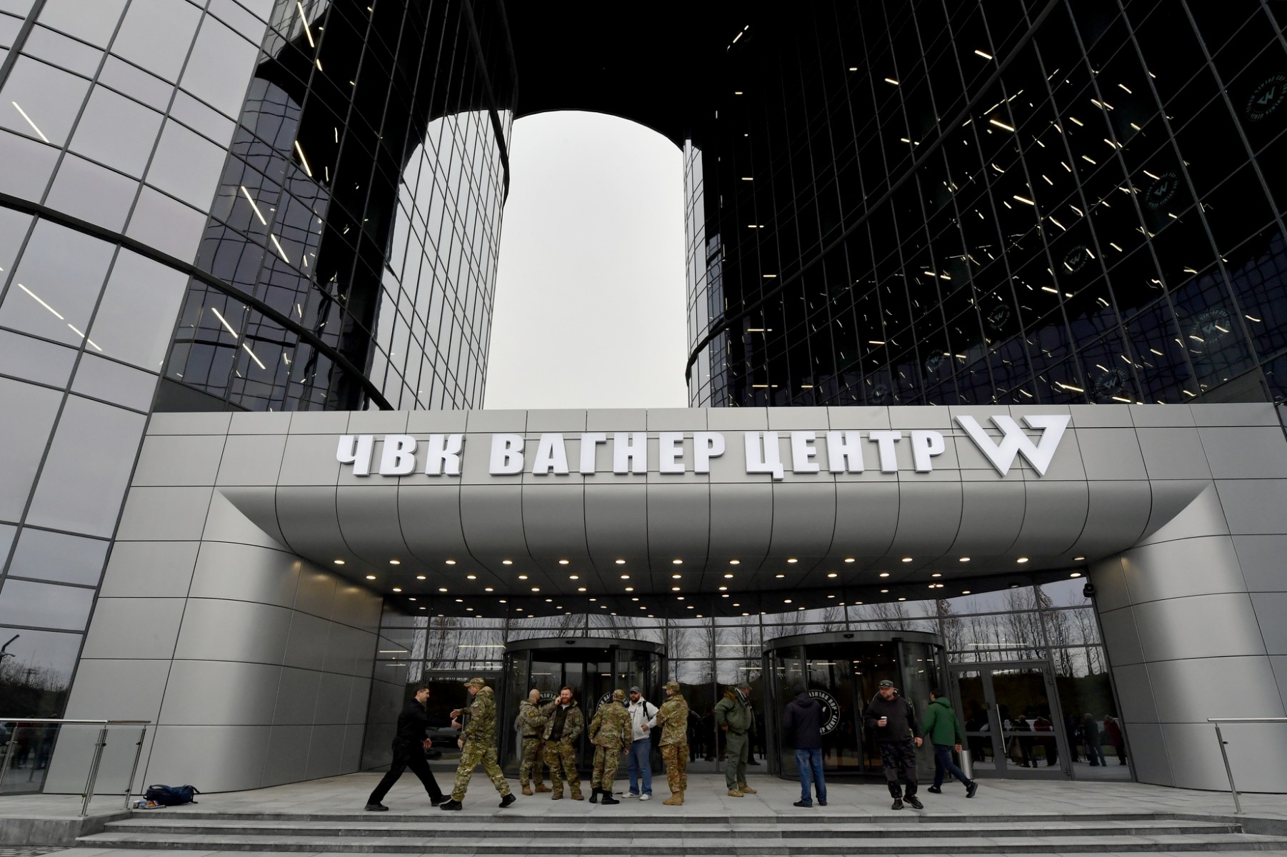 Bakhmout: le groupe Wagner demande à Moscou de confier ses positions aux troupes tchétchènes