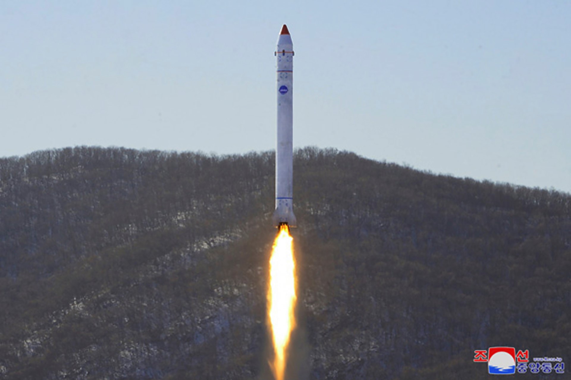 Tokyo s'ingurge du lancement prévu par la Corée du Nord d'un satellite militaire espion