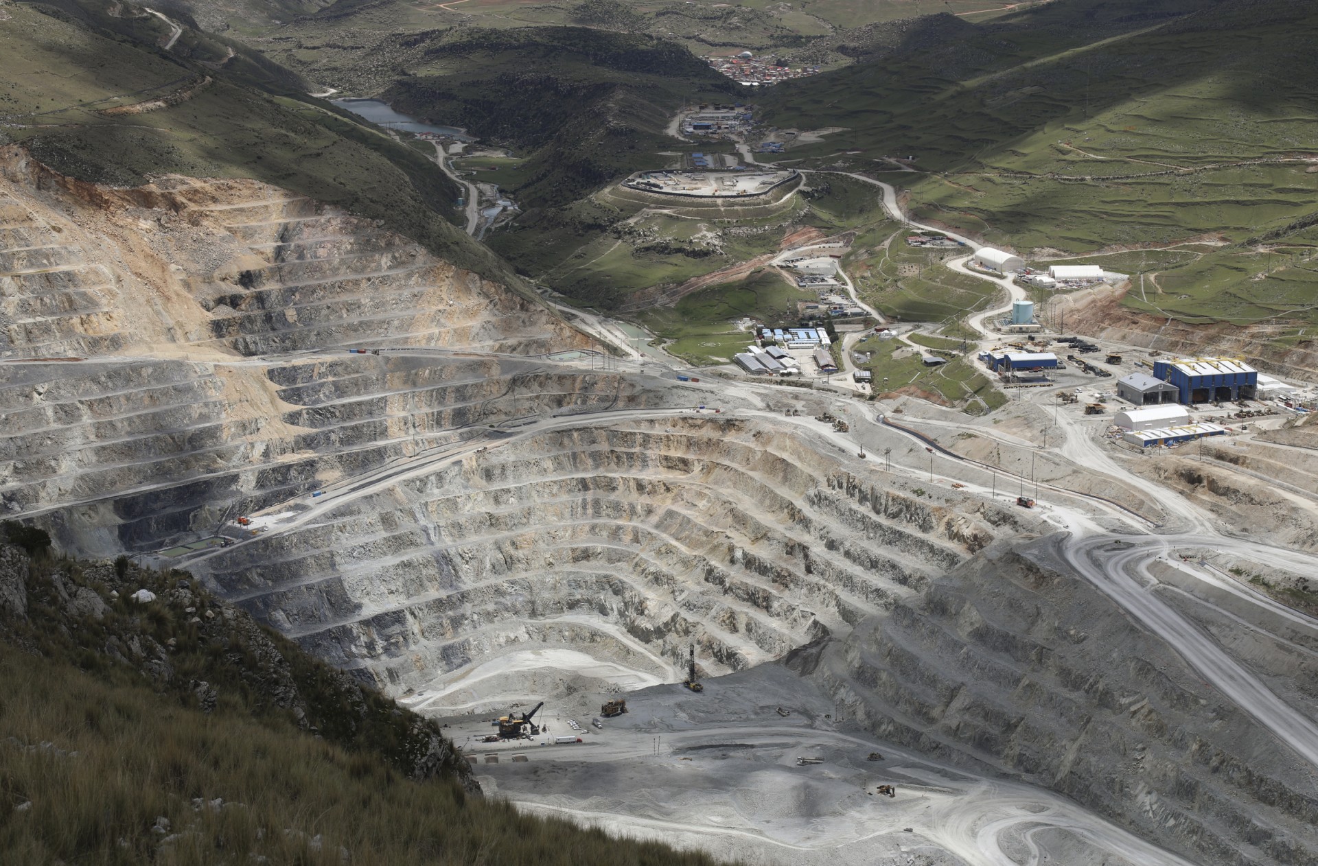 Au moins 27 morts dans un incendie dans une mine d'or au Pérou