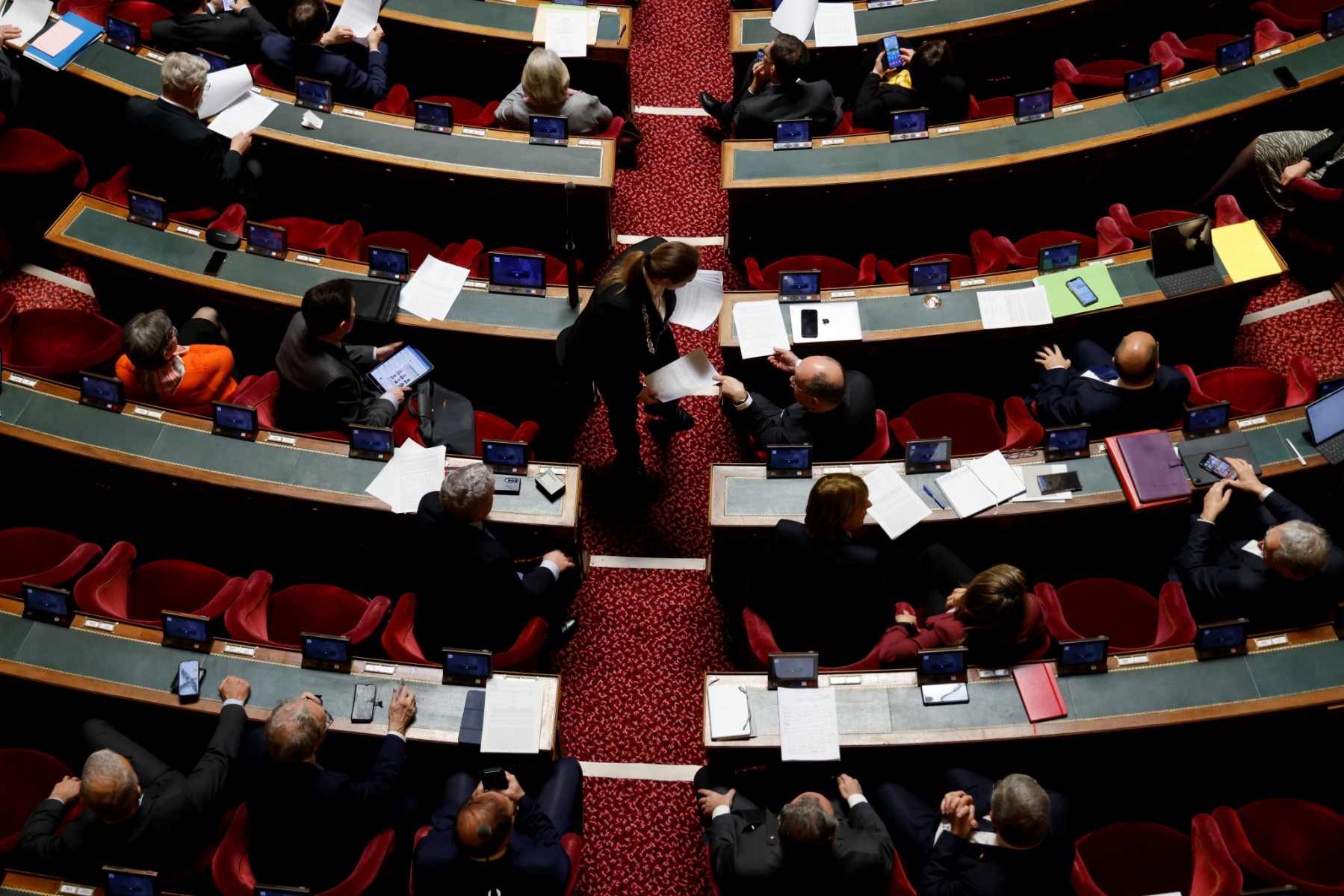 Le Sénat se penche sur un projet de loi de Bercy dédié à la douane