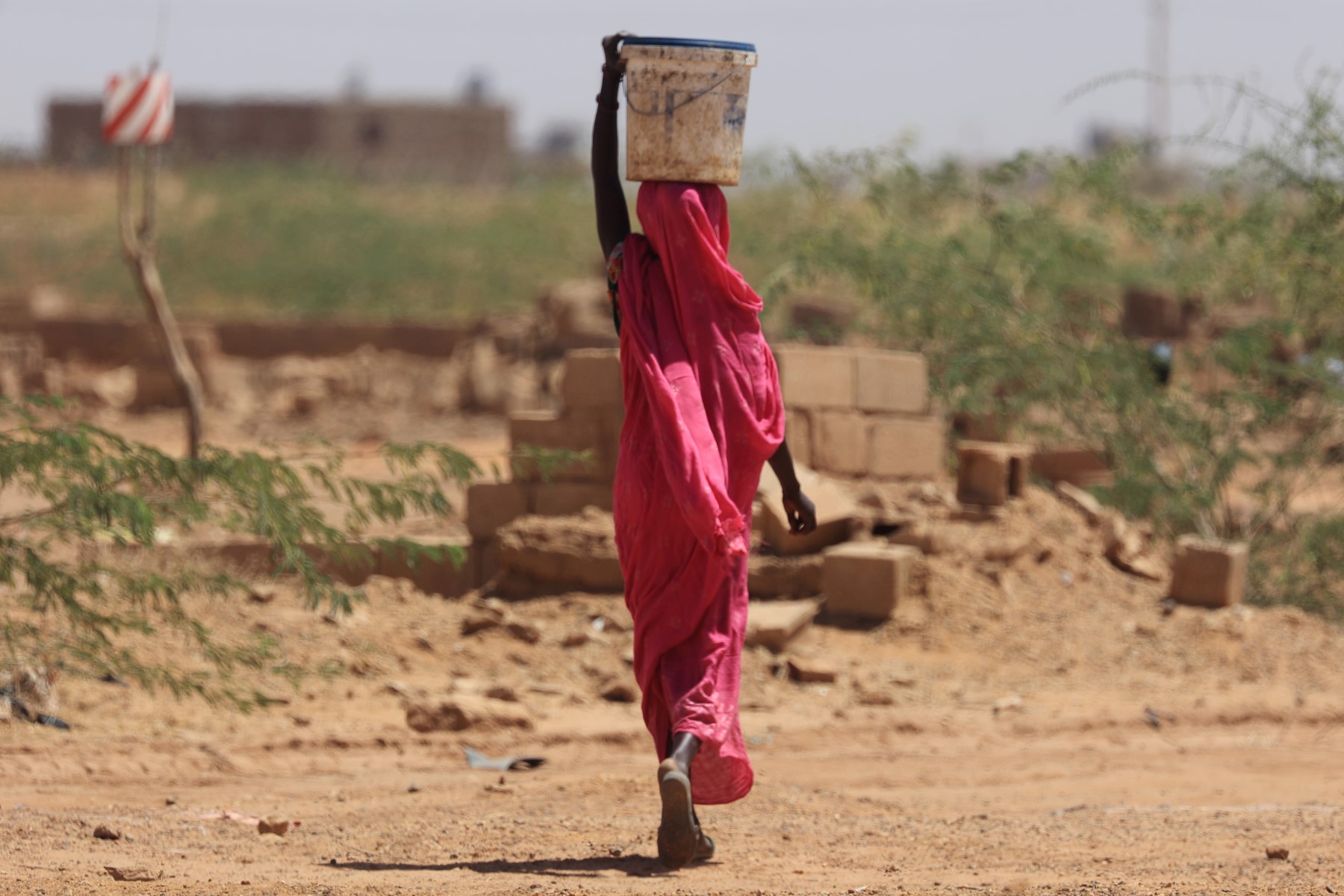 À Khartoum, l'eau potable se fait de plus en plus rare