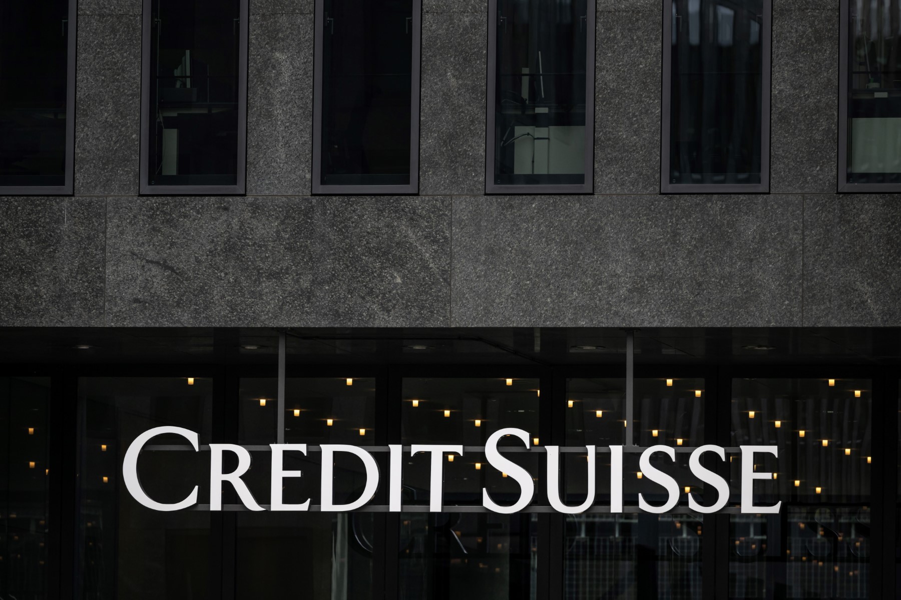 Les plaintes se multiplient contre les obligations à haut risque de Credit Suisse