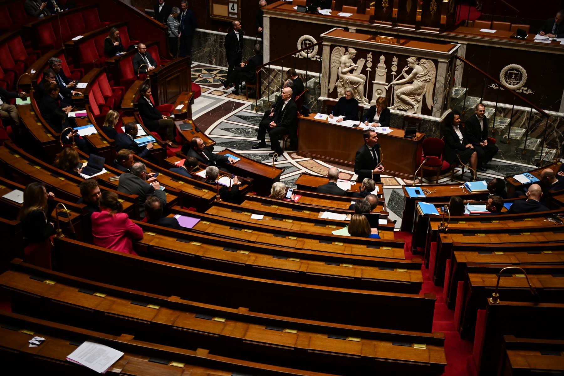 Soignants: les députés français votent l'abrogation de l'obligation vaccinale anti-Covid