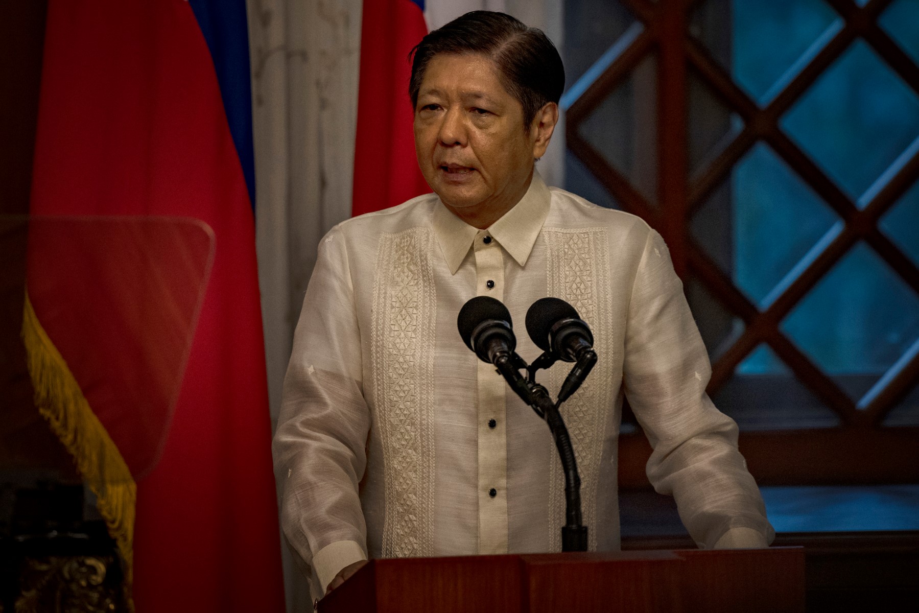 Les Philippines ne serviront pas de «base» pour une action militaire, selon Marcos