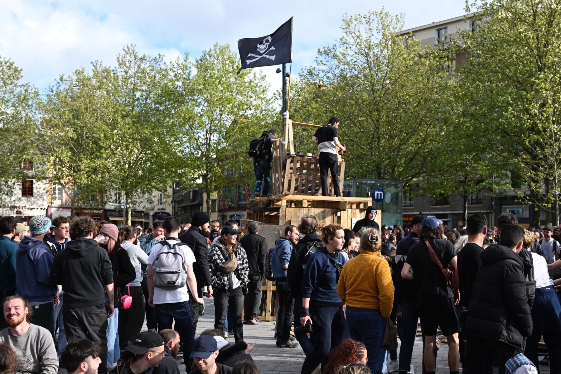 Quelque 600 manifestants contre l'exécutif à Rennes et quatre interpellations