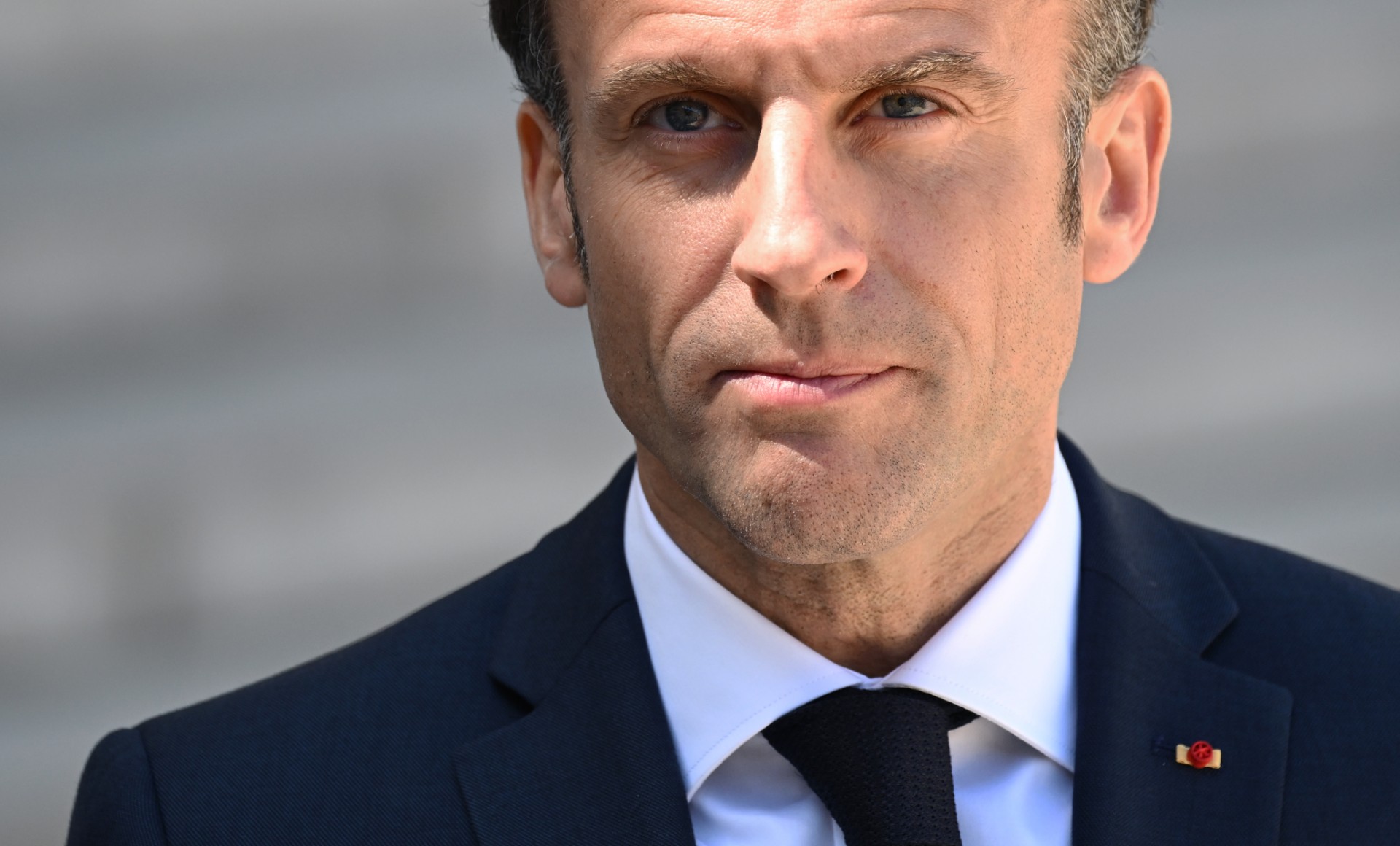 Emmanuel Macron de nouveau sur le terrain pour présenter la réforme du lycée professionnel