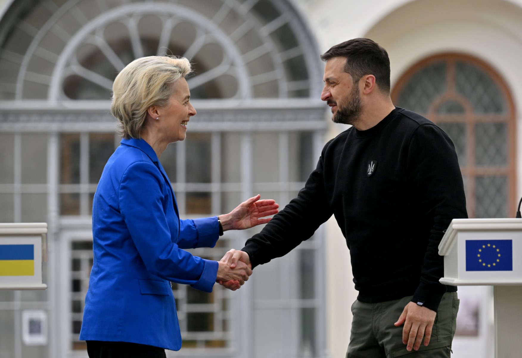 Obus, céréales et adhésion: Zelensky avance ses demandes à l'UE