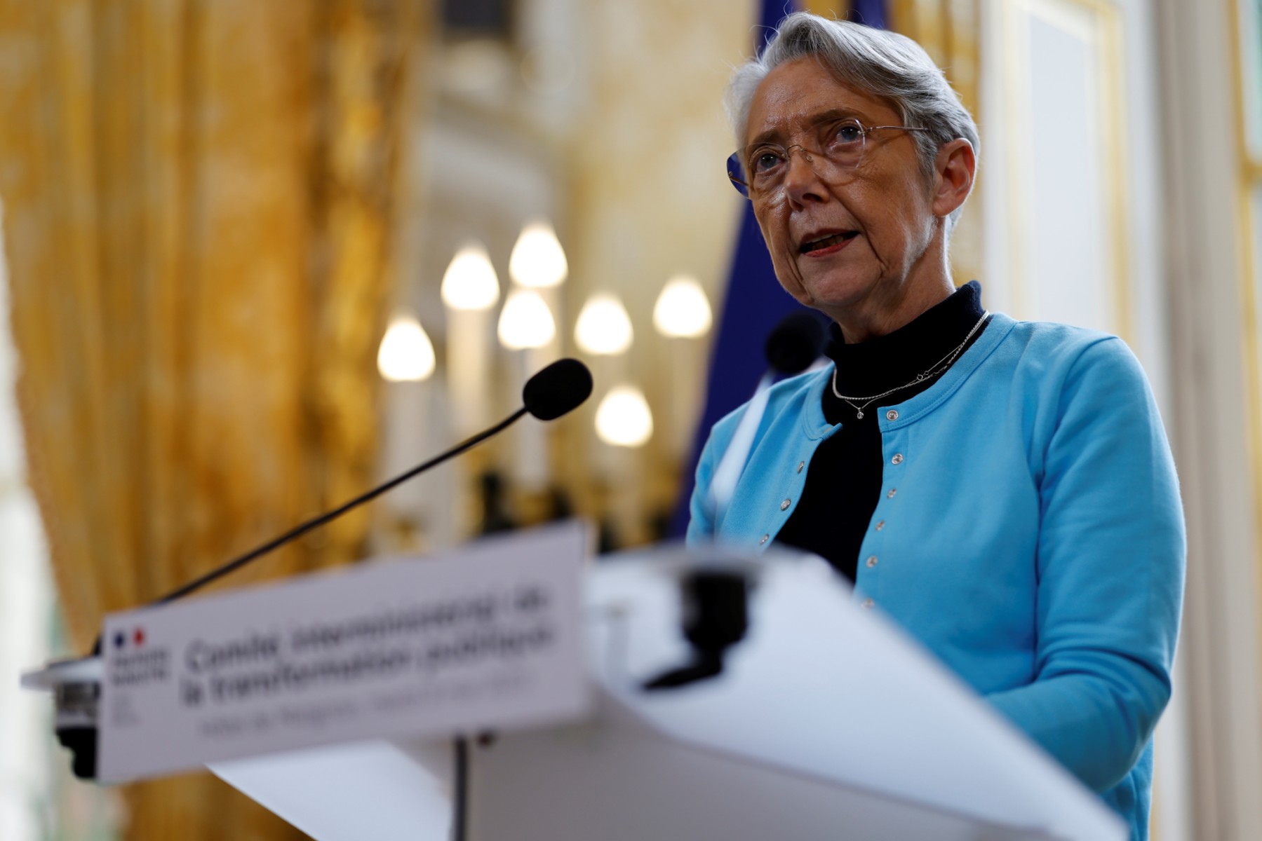 Les syndicats à Matignon, retrait de la réforme des retraites et salaires au menu