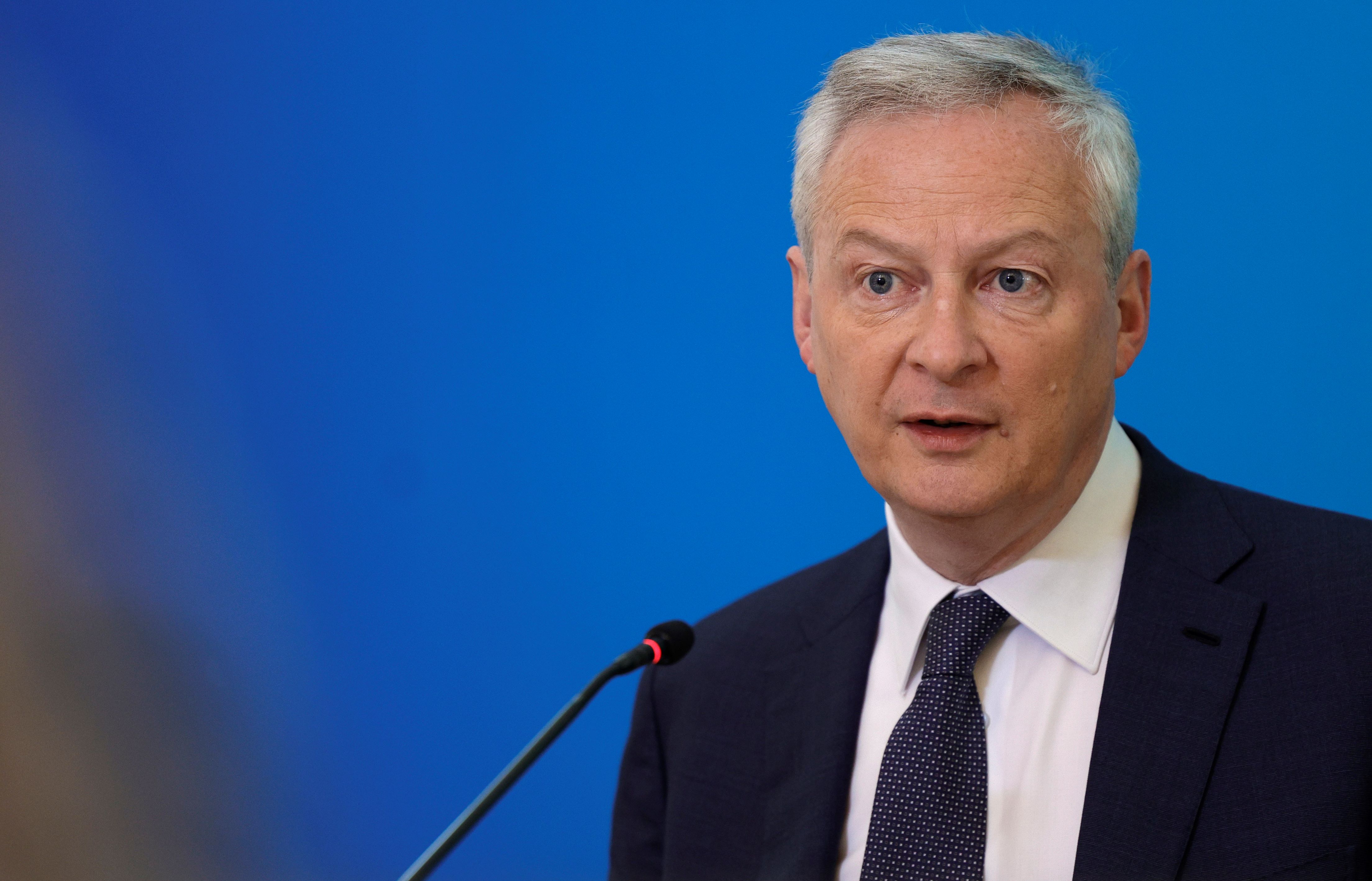 Transition écologique: Bruno Le Maire exclut un financement par la dette et l'impôt