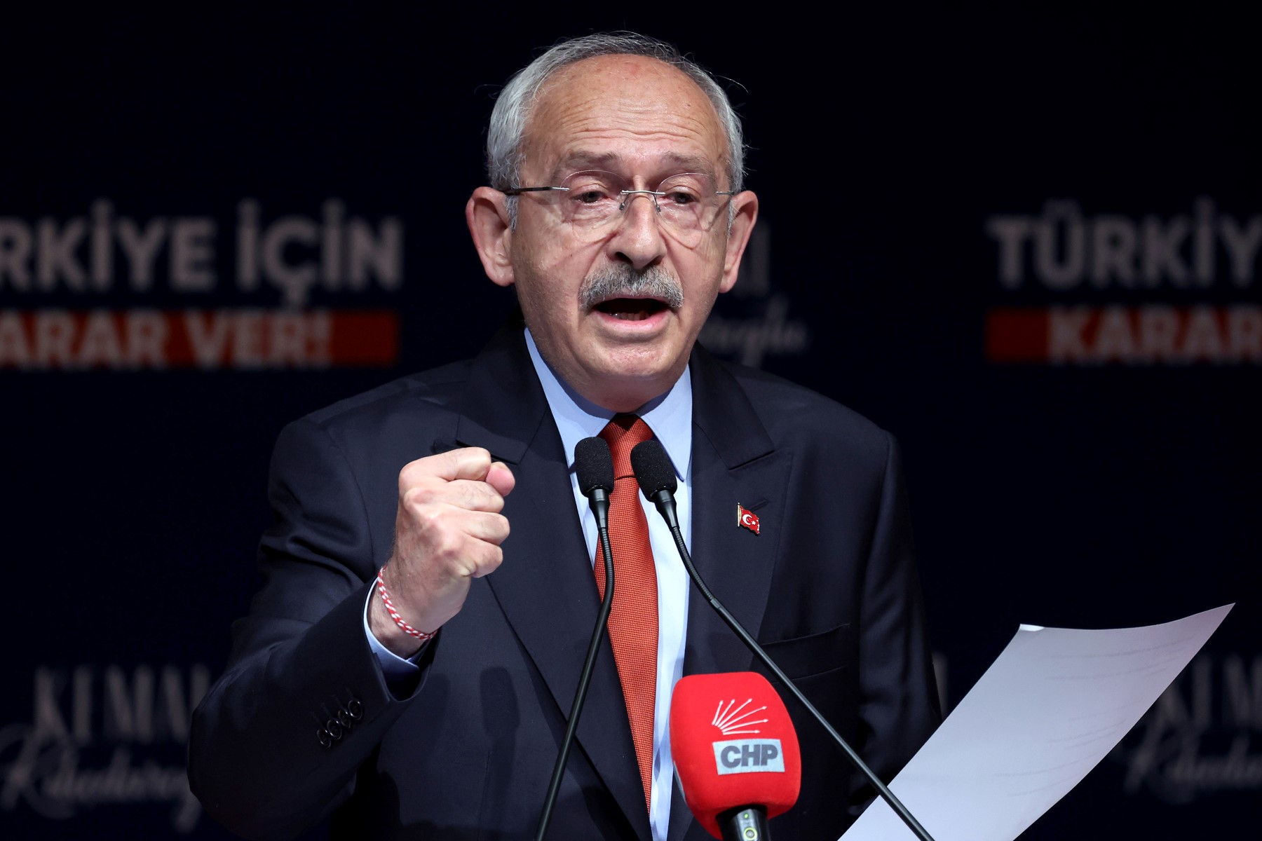 Le chef du Parti républicain du peuple (CHP) et candidat commun à la présidence de l'Alliance nationale, Kemal Kilicdaroglu, donne une conférence de presse à Ankara le 18 mai 2023. (Photo par Adem ALTAN / AFP)