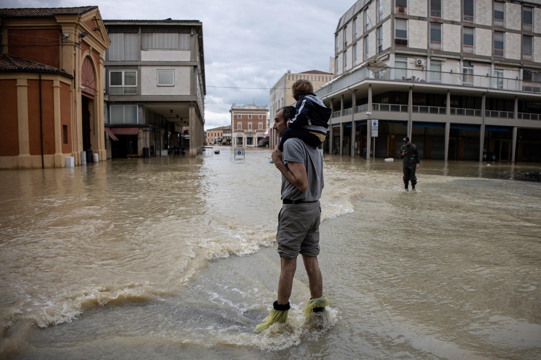 Le verger de l'Italie sous l'eau, 13 morts et des dégâts considérables