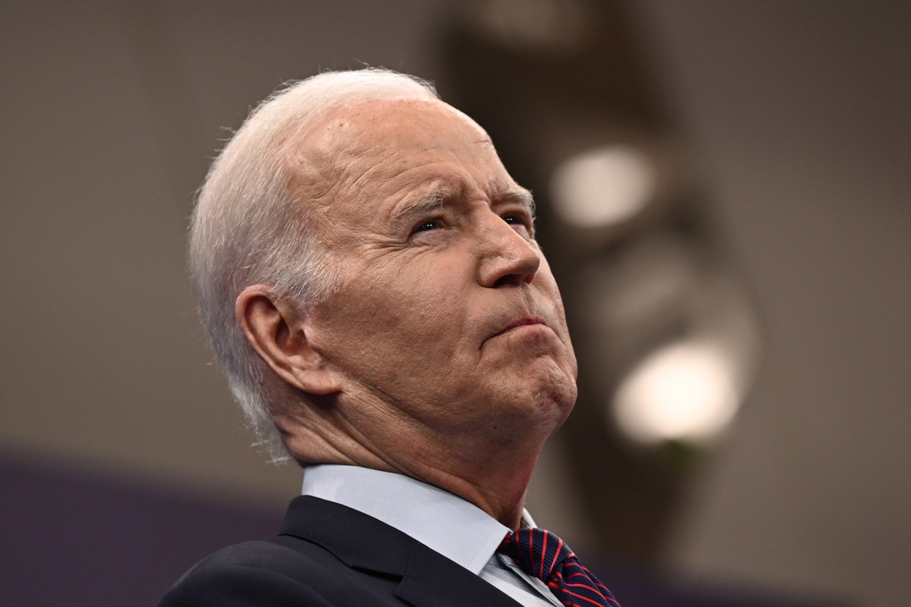 Poutine «ne brisera pas notre détermination» sur l'Ukraine, assure Biden