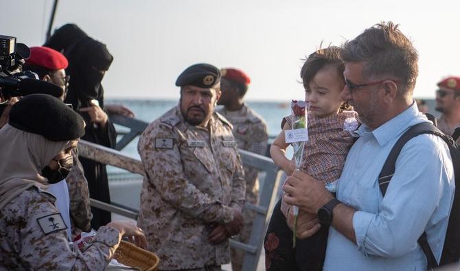 Plus de 200 personnes évacuées du Soudan arrivent en Arabie saoudite