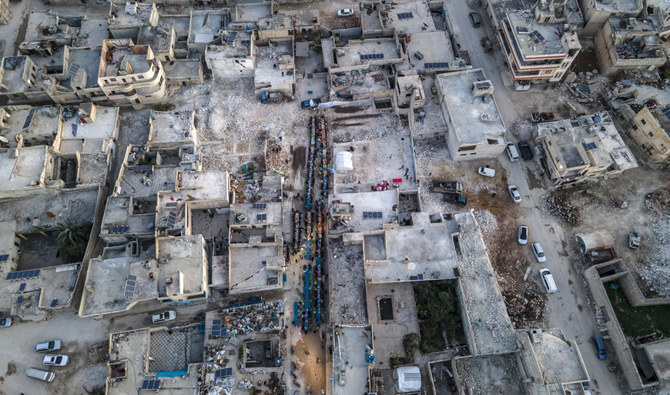 Les Syriens sans-abri depuis les séismes, toujours en quête d’un logement