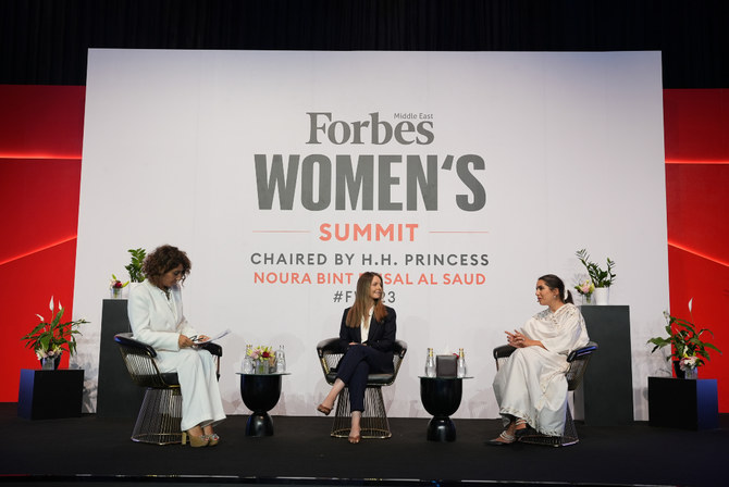Les chemins de la mode et des voitures de luxe se croisent, selon des intervenantes à un forum à Riyad