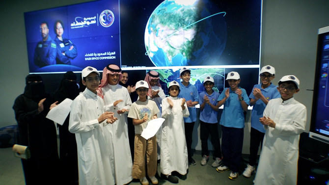 Arabie saoudite: Les astronautes partagent avec des élèves leur expérience de séjour à l'ISS