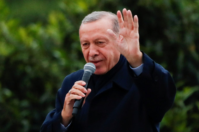 Erdogan, maître de la Turquie pour cinq ans de plus