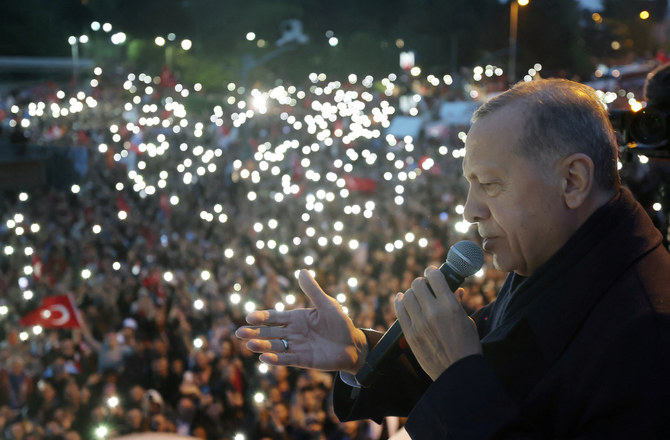 L'Arabie saoudite, les EAU et l'Égypte félicitent Erdogan pour sa victoire