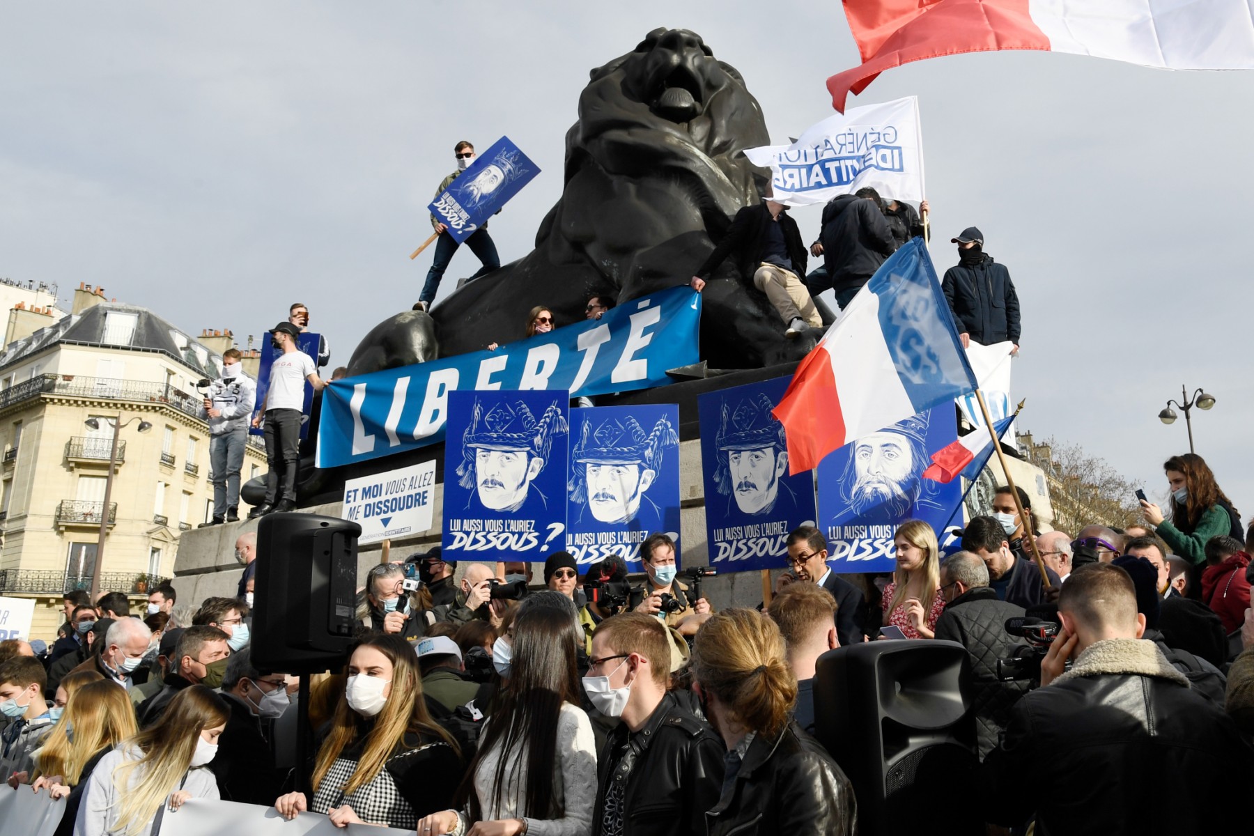 Qui sont les militants identitaires des groupes d'ultradroite en France ?