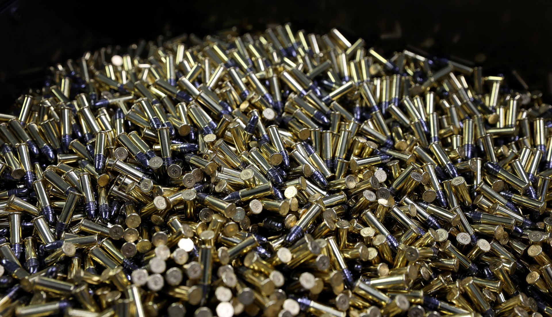 Production de munitions pour l'Ukraine: les eurodéputés accélèrent la procédure