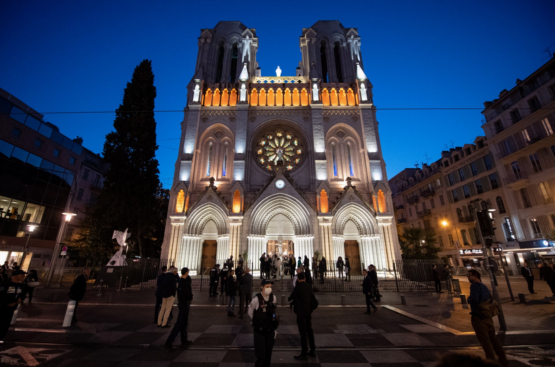 L'attaque à la basilique n'est pas revendiquée par les groupes jihadistes, qui s'en félicitent néanmoins. (AFP).