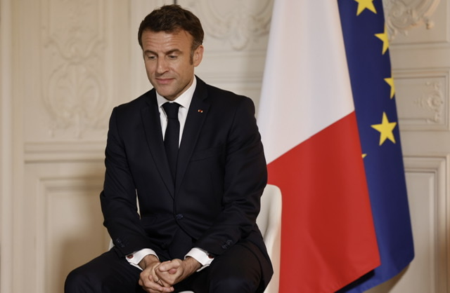 Macron vante des investissements record et un pays qui «avance» après la crise des retraites