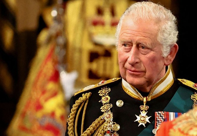 Le roi Charles: visionnaire, bâtisseur de ponts, épéiste