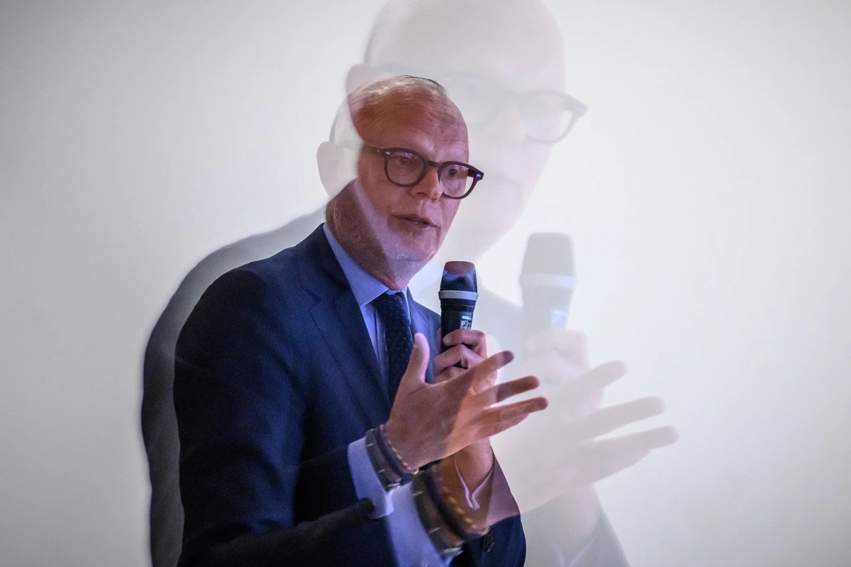 La droite française ambitieuse, mais impuissante!