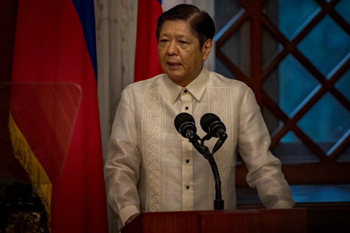 Les Philippines ne serviront pas de «base» pour une action militaire, selon Marcos