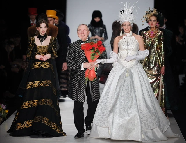 Le couturier russe Slava Zaïtsev, le «Dior rouge», est décédé à 85 ans